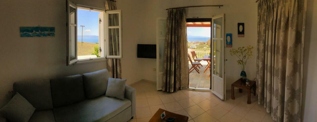 Anthoula'S Sea View Apartment Piso Livadi Exteriör bild