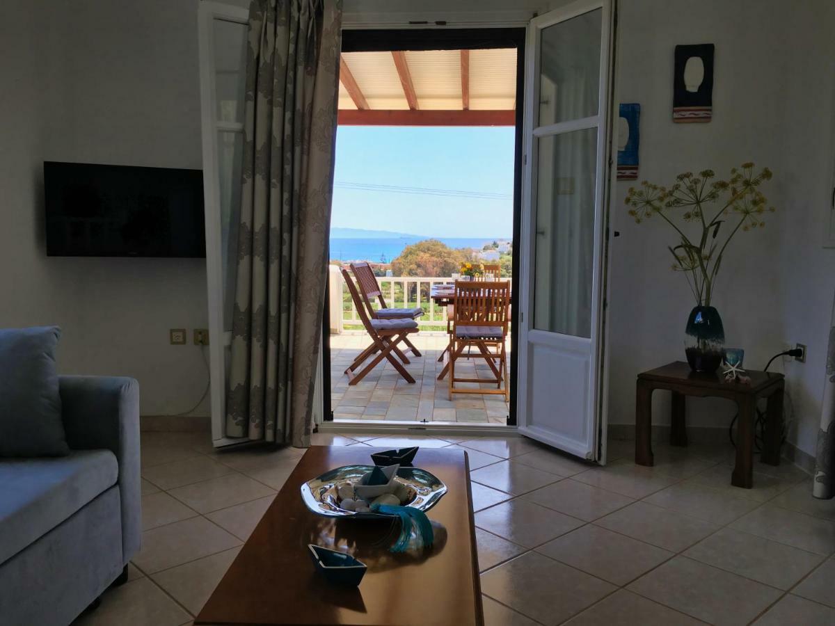 Anthoula'S Sea View Apartment Piso Livadi Exteriör bild