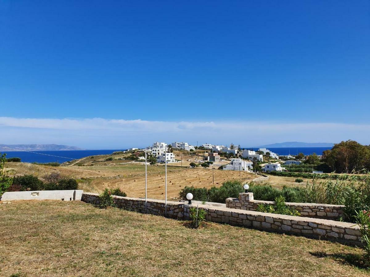 Anthoula'S Sea View Apartment Piso Livadi Exteriör bild