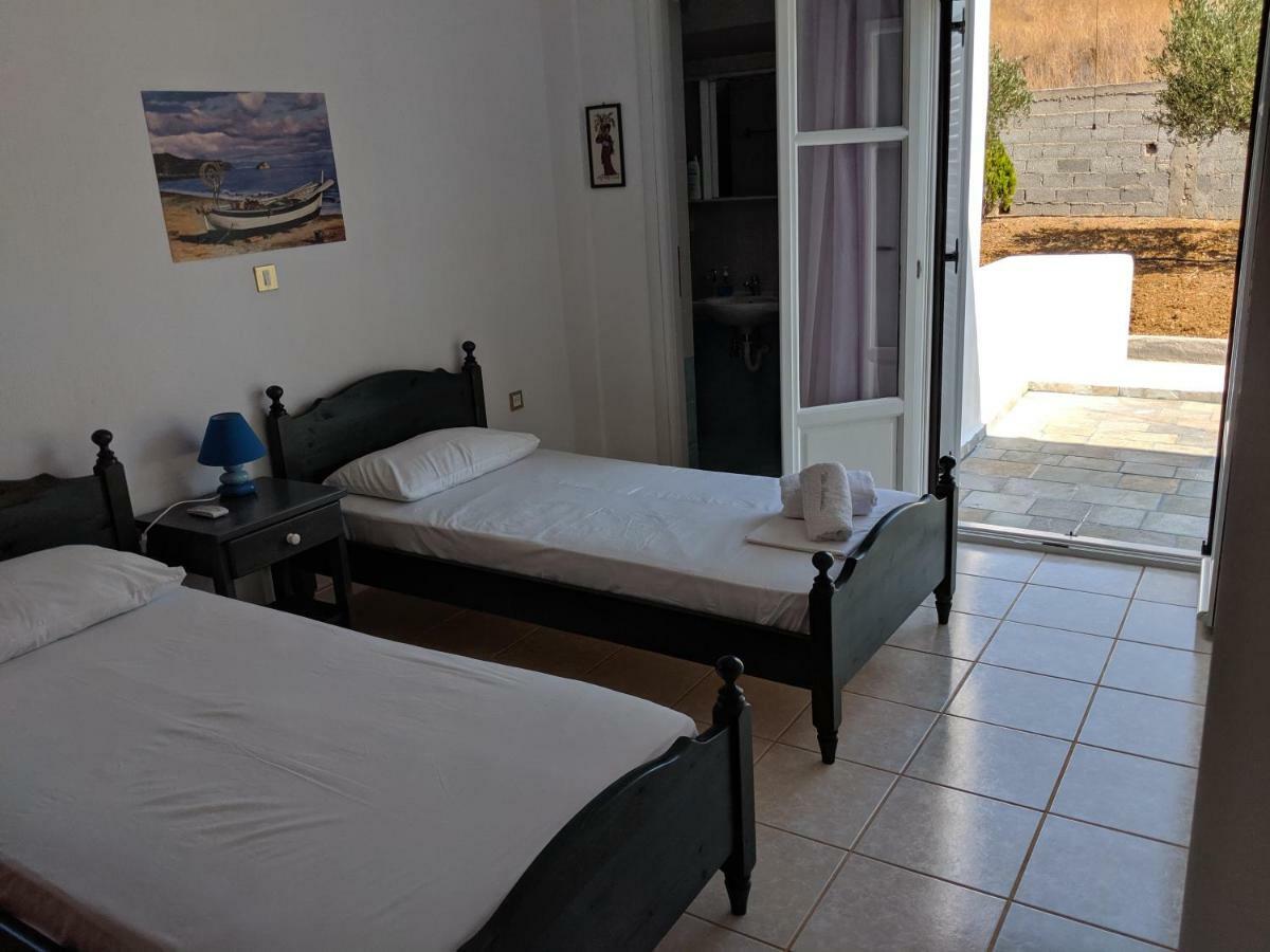 Anthoula'S Sea View Apartment Piso Livadi Exteriör bild